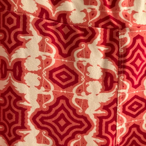 🧵❤️ LuLaRoe Leggings Bundle Size O/S - Valentine’s Day Collection - Picture 4 of 9